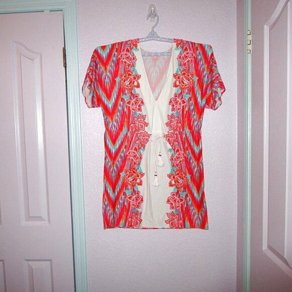 New COCO REEF Swimsuit Size S COVERUP Crochet TASSELS V-Neck DRESS Beach BOHO - Picture 2 of 11